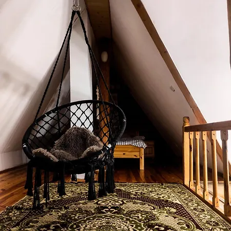 Chaletu Lambievi Kolibi Khakhn'ovo