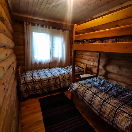 Шалета Lambievi Kolibi Khakhn'ovo