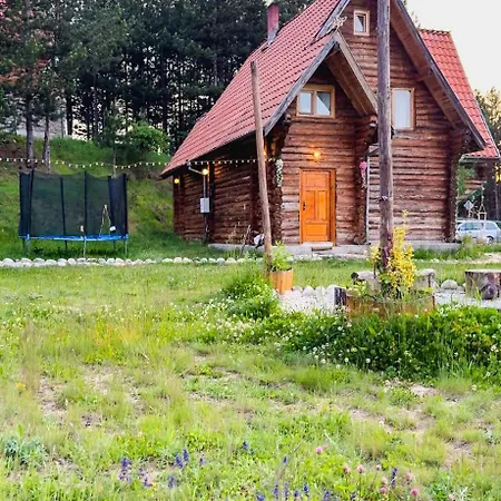 Шалета Lambievi Kolibi