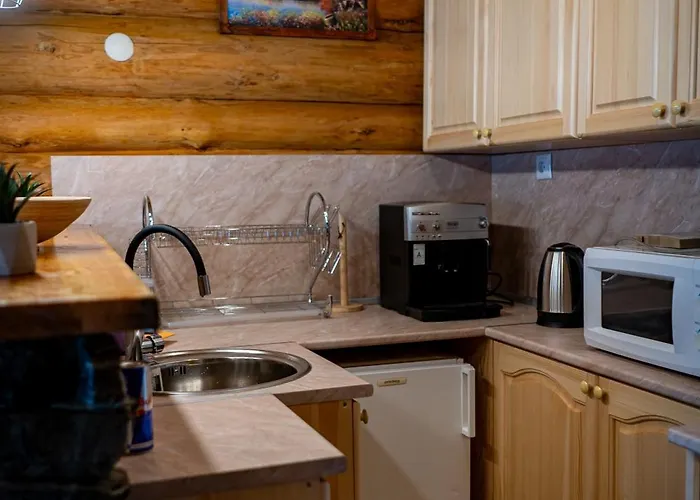 Lambievi Kolibi Chalet *