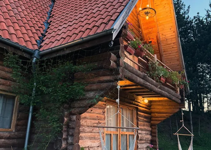 Alpehytte Lambievi Kolibi Khakhn'ovo